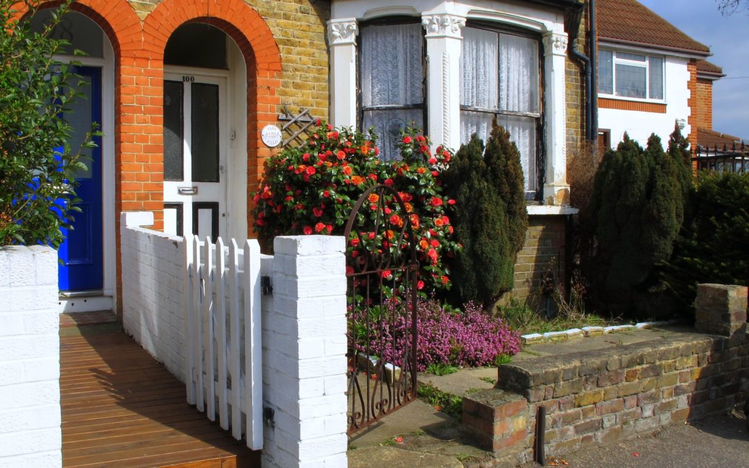 Home-Movers Spring into Action